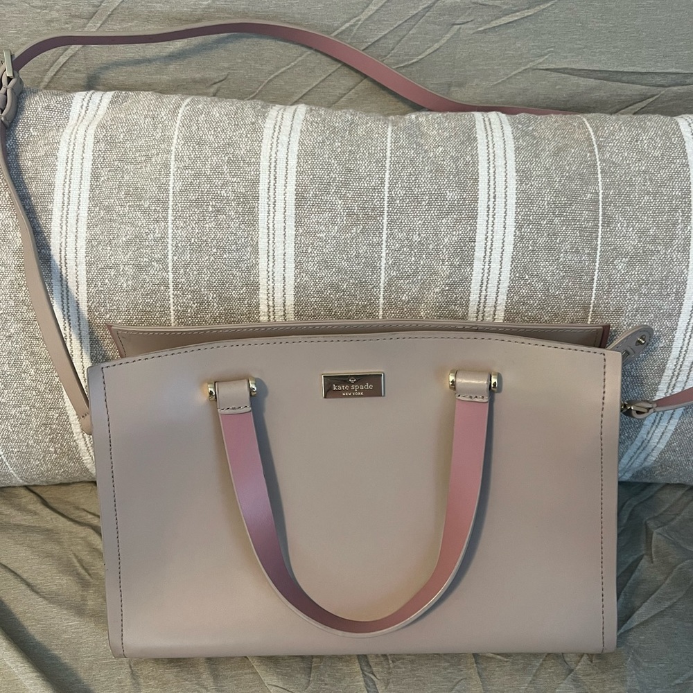 Kate Spade Pink Purse with Zipper